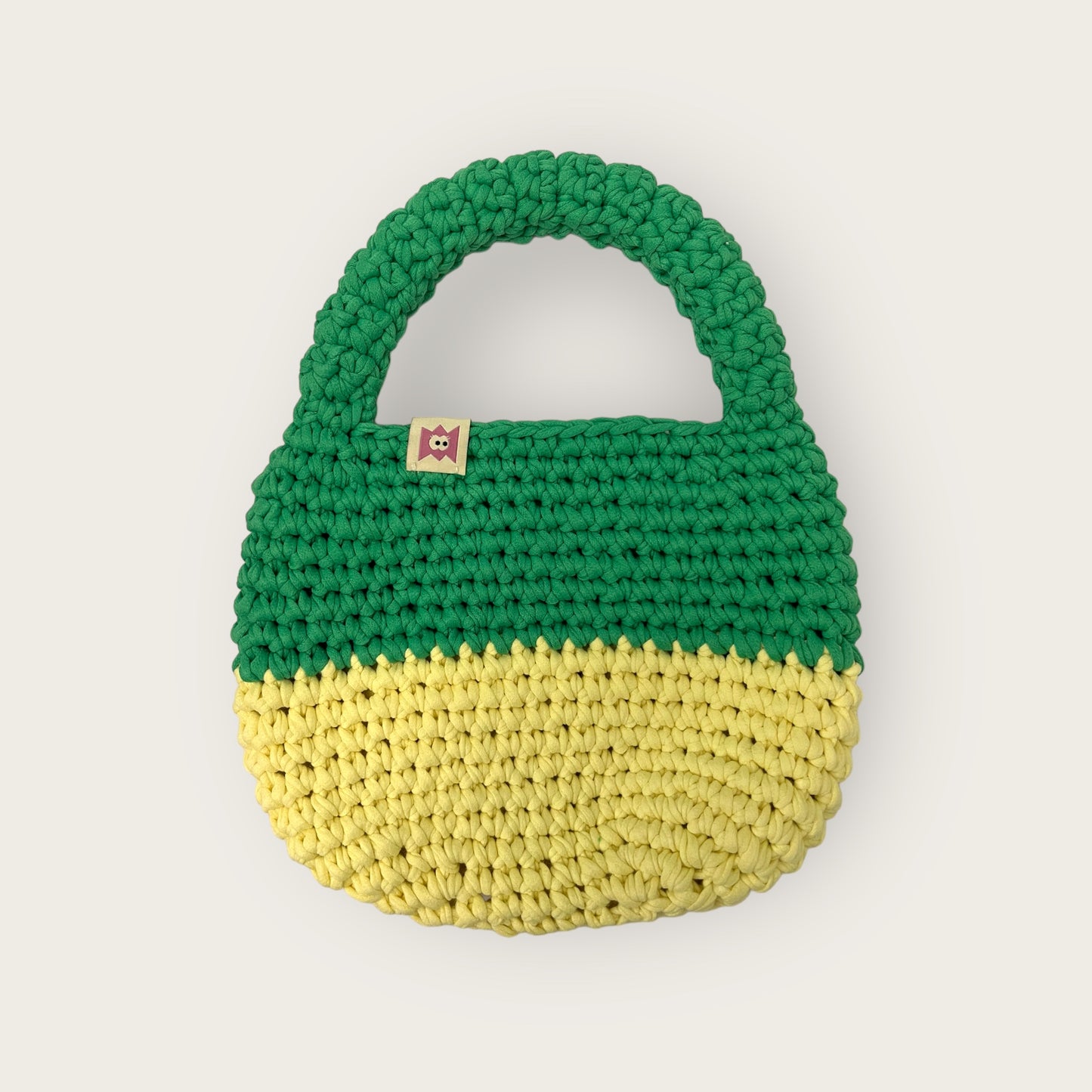 Halfmoon bag (pineapple)